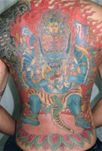 入れ墨　和彫り　背中