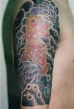 入れ墨　和彫り　腕