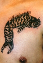 入れ墨洋彫り　胸