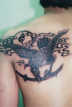 刺青洋彫り　背中