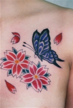 タトゥー洋彫例　胸