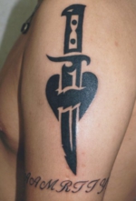 タトゥー 洋彫り 腕