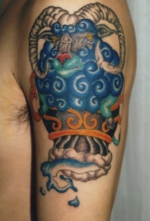 TATTOO 洋彫り　腕