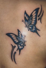 タトゥー 洋彫り  背中