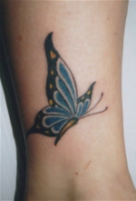 タトゥー 洋彫り 手首